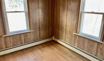 236 E Wyoming Ave, Absecon, NJ 08201