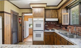 257 Union Ave, Burrillville, RI 02859