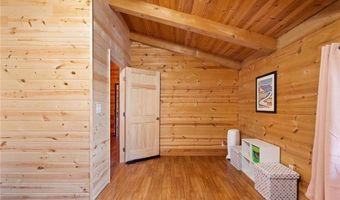 1671 Burns Ct, Austin, IN 47102