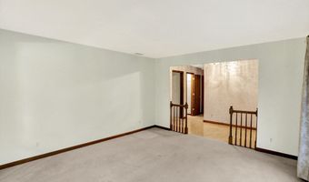 8537 Ridge Hill Dr, Indianapolis, IN 46217
