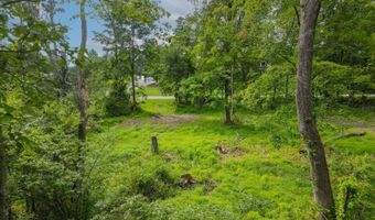 Florence Ln, Andover, NJ 07860