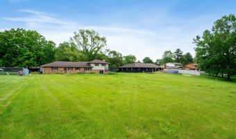 5631 N Olivia Dr, Alexandria, IN 46001