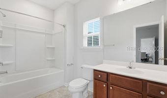 7 Woodland Ct, Bluffton, SC 29910