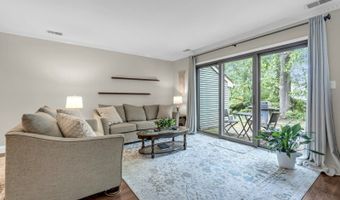 223 Perth Hill Ct, Aberdeen Twp., NJ 07747