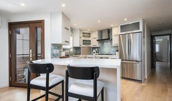 2820 BAYSIDE Walk 6, San Diego, CA 92109