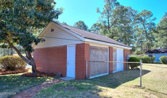1917 Palmyra Rd, Albany, GA 31701
