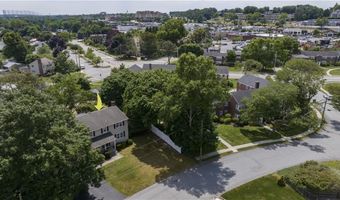 94 Hybrid Dr, Cranston, RI 02920