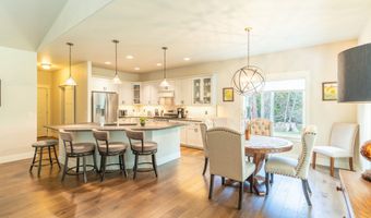 13831 Great Bear Loop, Bigfork, MT 59911