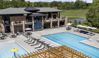 3075 N Spurway Dr, Ann Arbor, MI 48105