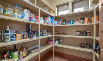 10771 E Langell Valley Rd, Bonanza, OR 97623