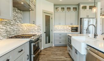 9216 E Pendleton Rd, Benton City, WA 99320