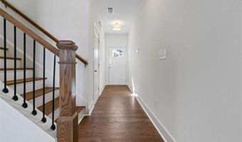 61 Auburn Woods Dr, Auburn, GA 30011
