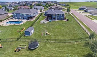 1820 W Thomas Cir, Brandon, SD 57005