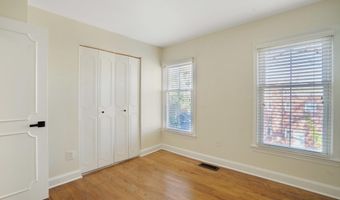 3135 14TH St S, Arlington, VA 22204