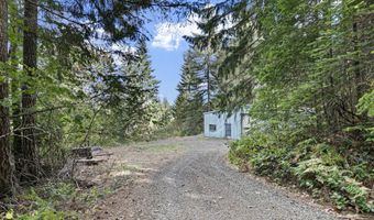 24977 STURTEVANT Dr, Veneta, OR 97487