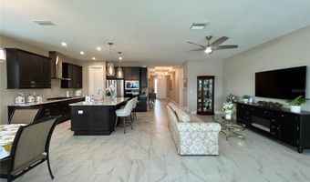 6085 HIDDEN BRANCH Dr, Apollo Beach, FL 33572