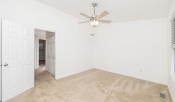 2 VILLAGE Ct, Audubon, NJ 08106