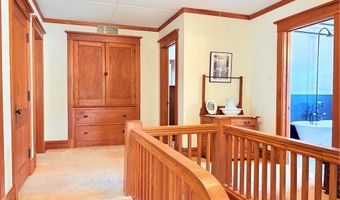 1404 S 8th St, Atchison, KS 66002