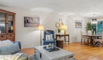 102 Windward Walk, North Kingstown, RI 02852