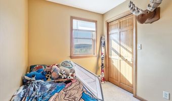 3614 Creek Rd, Albany, VT 05820