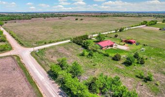 1947 NW Cherry Rd, Apache, OK 73006