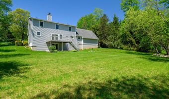 3 Red Barn Ln, Brookfield, CT 06804