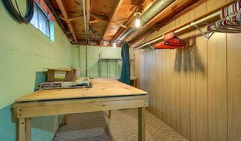 134 Cynthia St, Heath, OH 43056