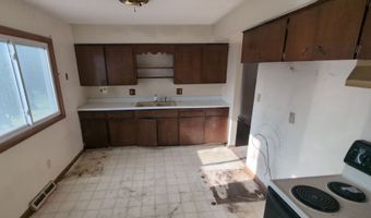 313 SW State St, Ankeny, IA 50023
