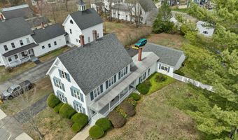 19 Church St, Alton, NH 03809