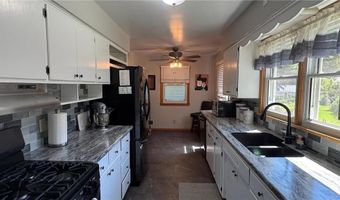 2009 W Oakland Ave, Austin, MN 55912