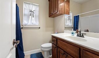 2711 Churchill Dr, Bartlesville, OK 74006