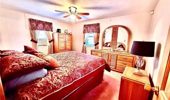 78 Viola Ave, East Providence, RI 02915