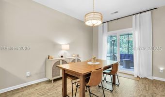 4 Swamp White Oak Dr, Bluffton, SC 29910