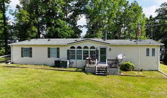 469 Lakeshore Dr, Bainbridge, GA 39819