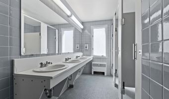 371 W Farm Rd, Bethlehem, NH 03574