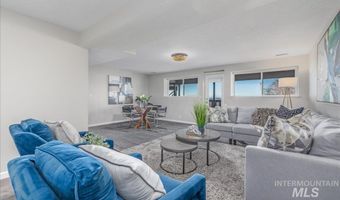4955 N Bitterbrush Dr, Boise, ID 83703