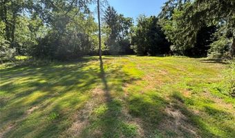 950 Merriman Rd, Akron, OH 44303