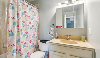 11212 CHERRY HILL Rd 302, Beltsville, MD 20705