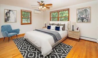 198 N Timber Ln, Cheshire, CT 06410