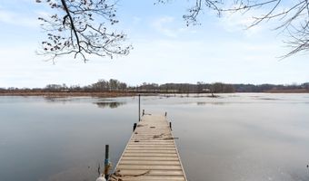 3220 Fairhaven Dr, Allegan, MI 49010