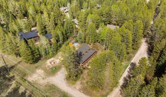 9 PINE St, Alpine, WY 83128