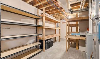 22980 105th St, Anamosa, IA 52205