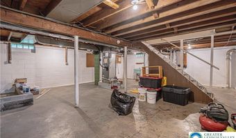 302 College Dr, Allentown, PA 18104