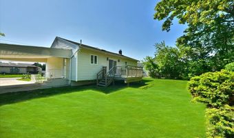 79 Columbus Blvd, Amityville, NY 11701