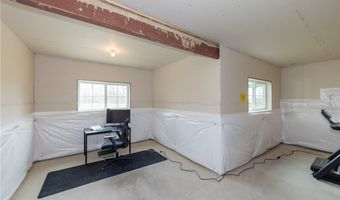 766 River Run Rd, Aurora, OH 44202