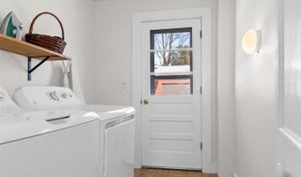 9 Kelsea Ave, Center Harbor, NH 03226