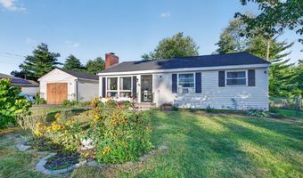 18 Vernon St, Ayer, MA 01432
