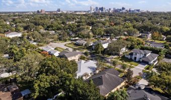 1137 GUERNSEY St, Orlando, FL 32804