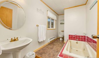 20232 Buckhorn Rd, Bellvue, CO 80512