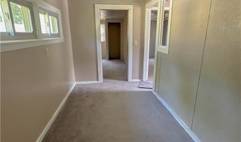 1275 Sawyer Ave, Akron, OH 44310